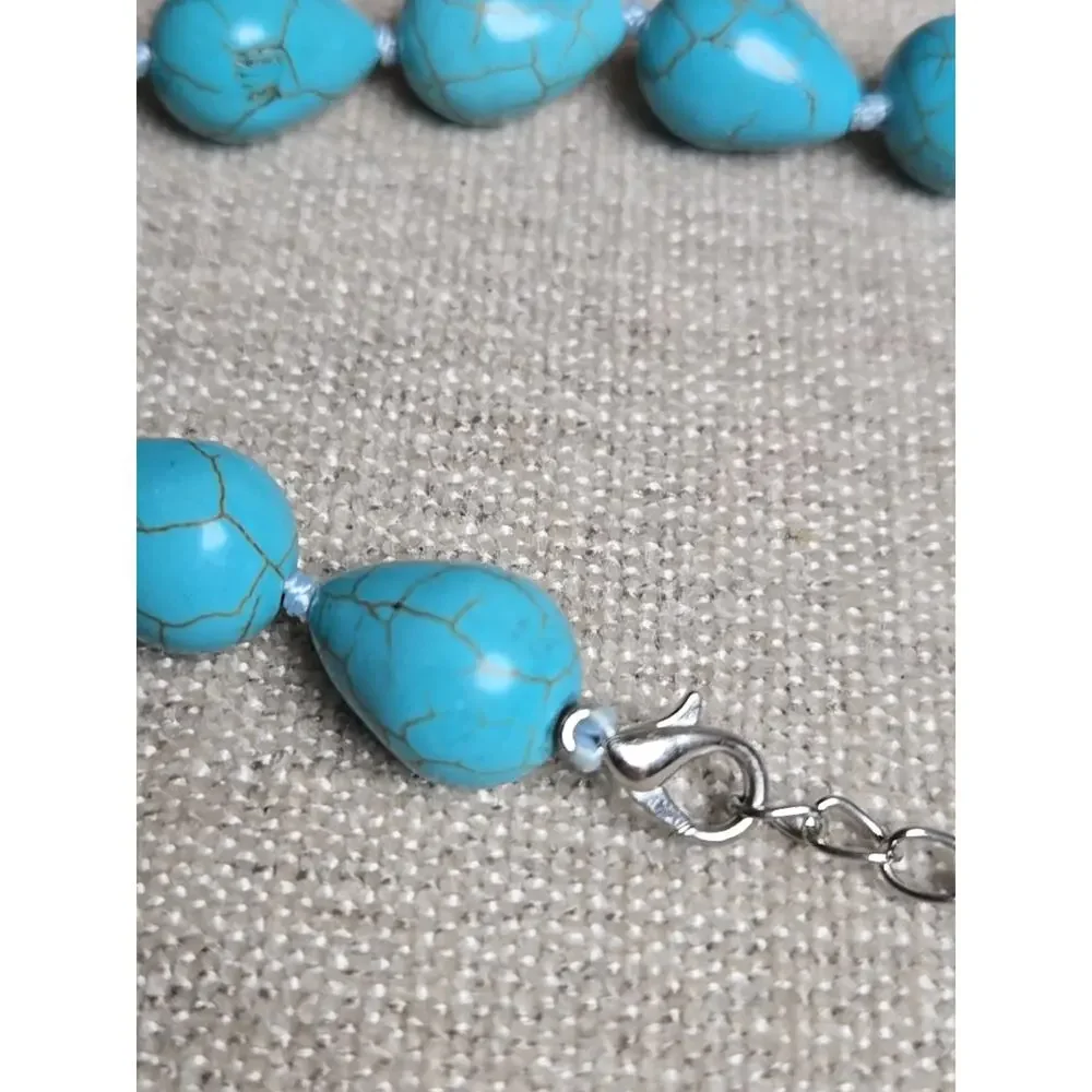 Turquoise Colored Dyed Necklace Silver Tone Tear Drop Beads Boho 18